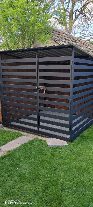 Voliéra pre psa 3x2m + záhradný domček 2x2m ELEGANT 2